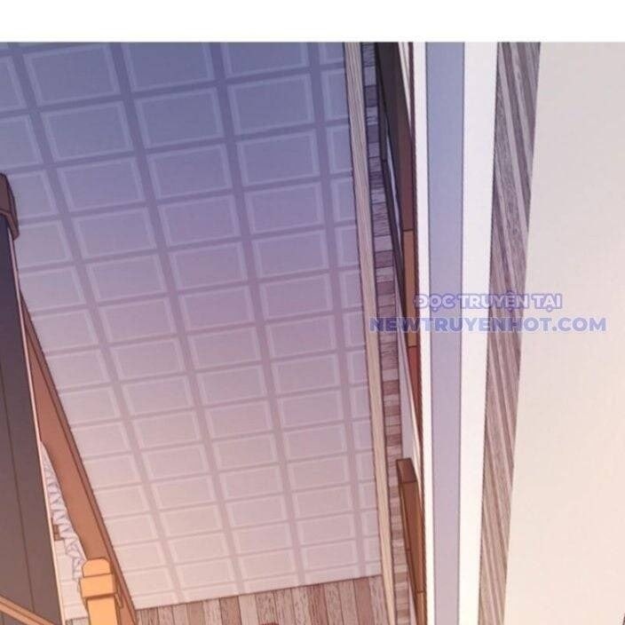 Xuyên Qua Thành Npc Xui Xẻo: Ta Có Lão Bà Che Chở - Page 1